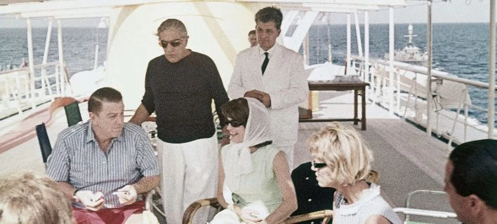 Ο καπετάνιος του γιοτ «Χριστίνα» αποκαλύπτει: Ο καλόκαρδος Ωνάσης, η ξινή Κάλλας και η κακιά Τζάκι!